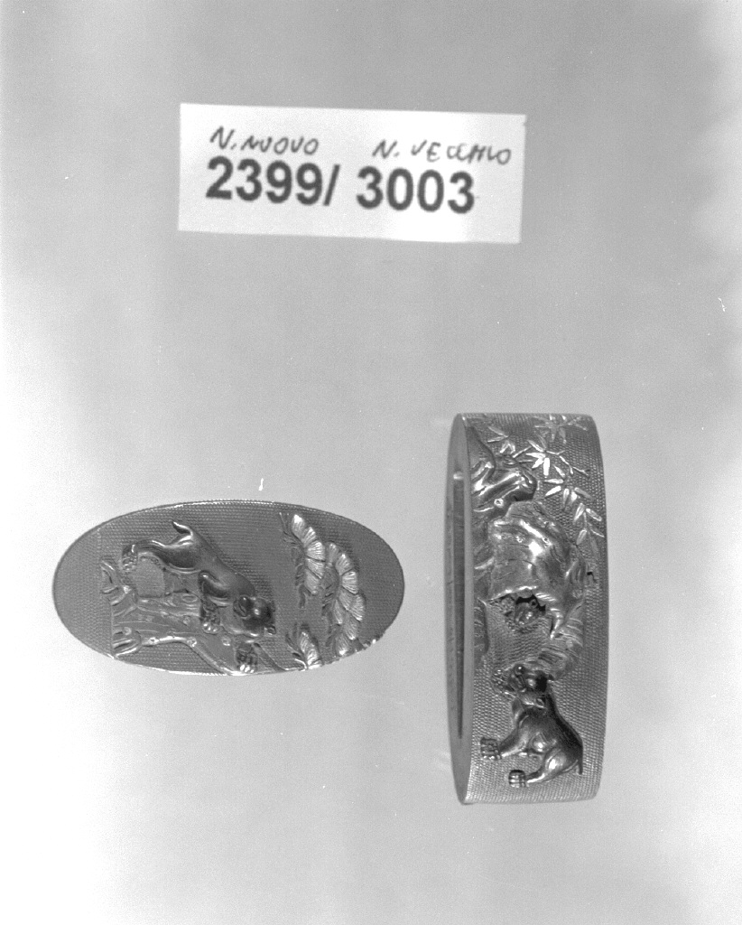 elementi decorativi (fuchi, opera isolata) di Ozaki Naomoto (secc. XVI/ XIX)