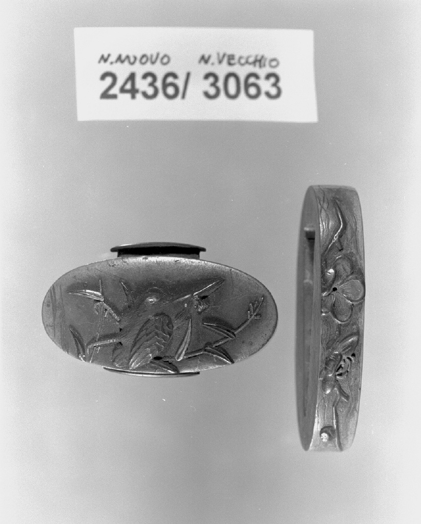 elementi decorativi (fuchi, opera isolata) - ambito giapponese (secc. XVI/ XIX)