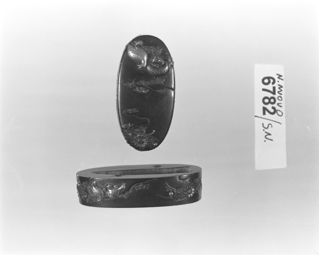 elementi decorativi (fuchi, opera isolata) - ambito giapponese (secc. XVI/ XIX)