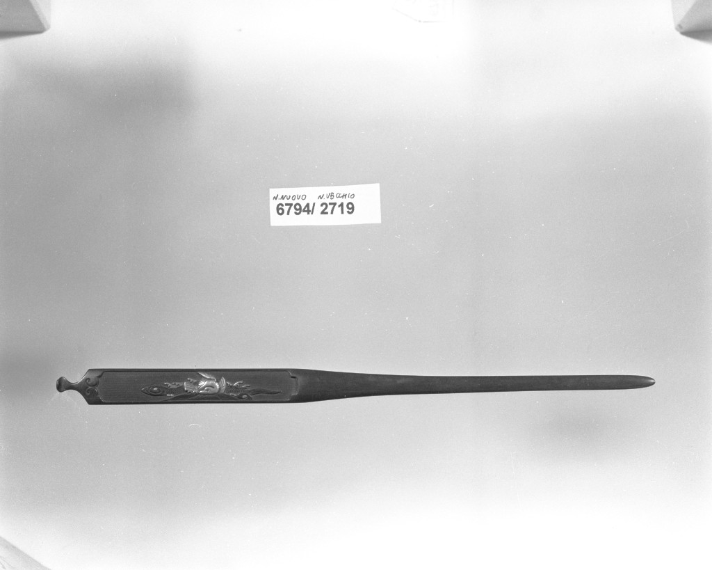 elementi decorativi (kogai, opera isolata) - ambito giapponese (secc. XVI/ XIX)