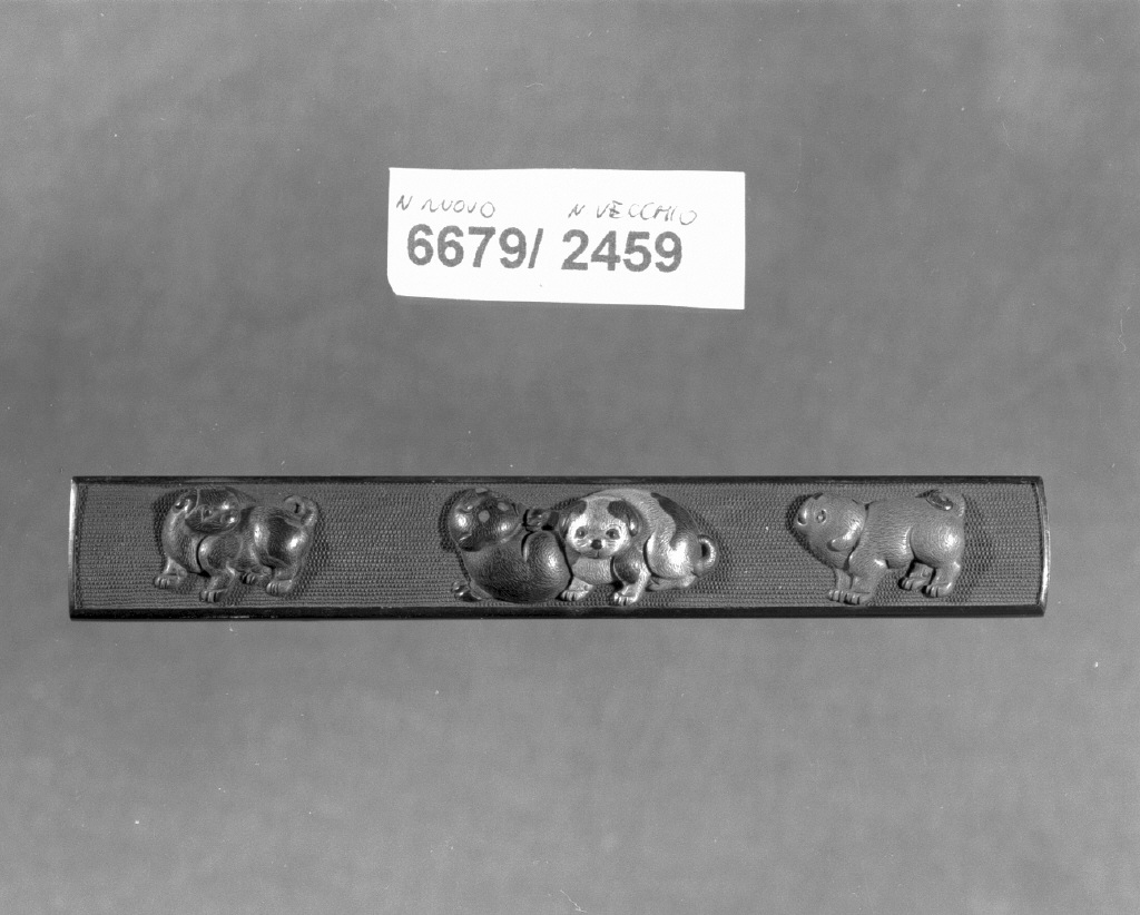 elementi decorativi (impugnatura di arma bianca, opera isolata) di Yokoya Terukiyo (secc. XVI/ XIX)