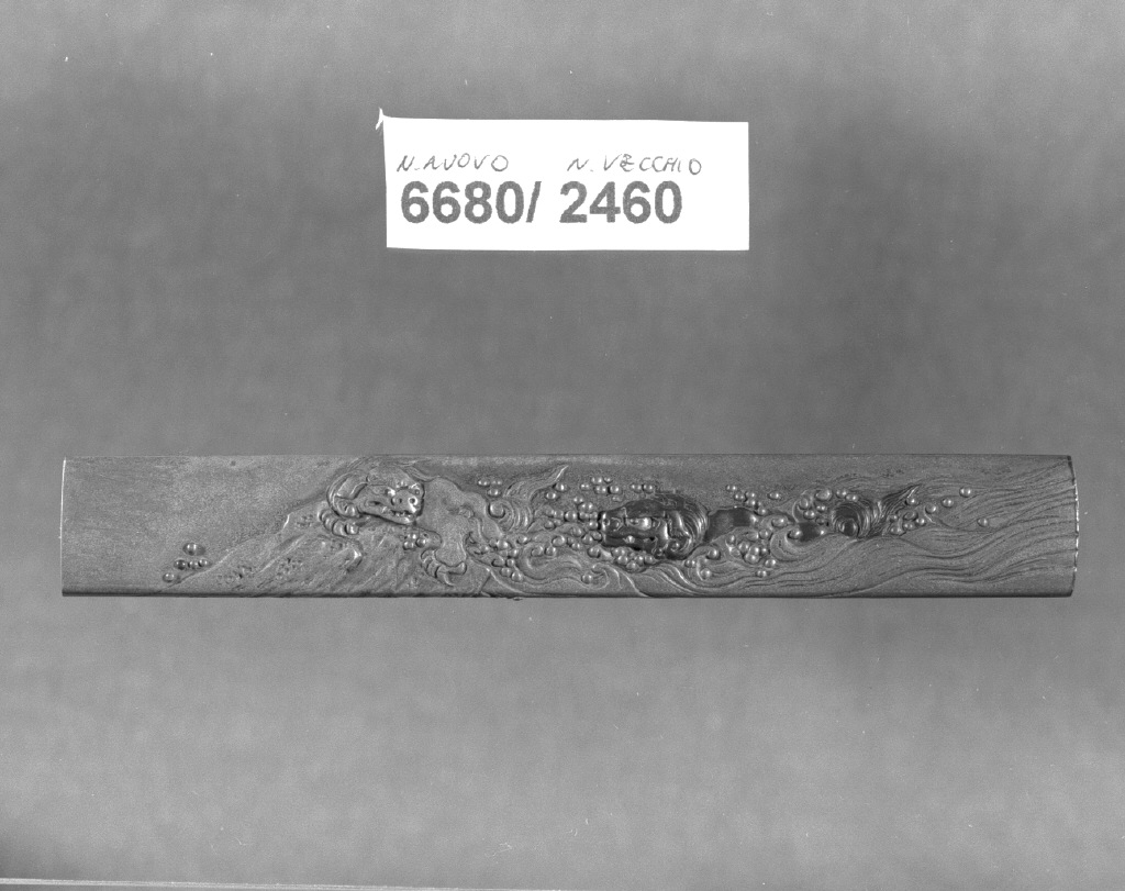 elementi decorativi (impugnatura di arma bianca, opera isolata) di Ki No Mitsuhaya (secc. XVI/ XIX)