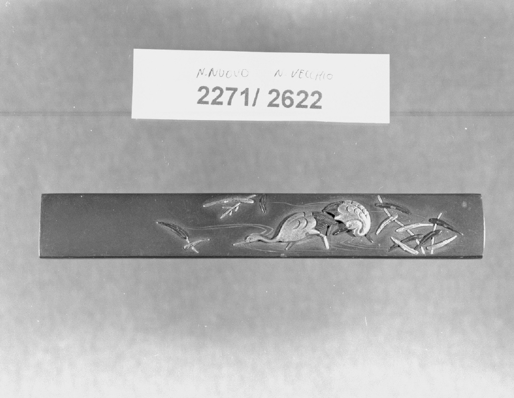 elementi decorativi (impugnatura di arma bianca, opera isolata) - ambito giapponese (secc. XVI/ XIX)