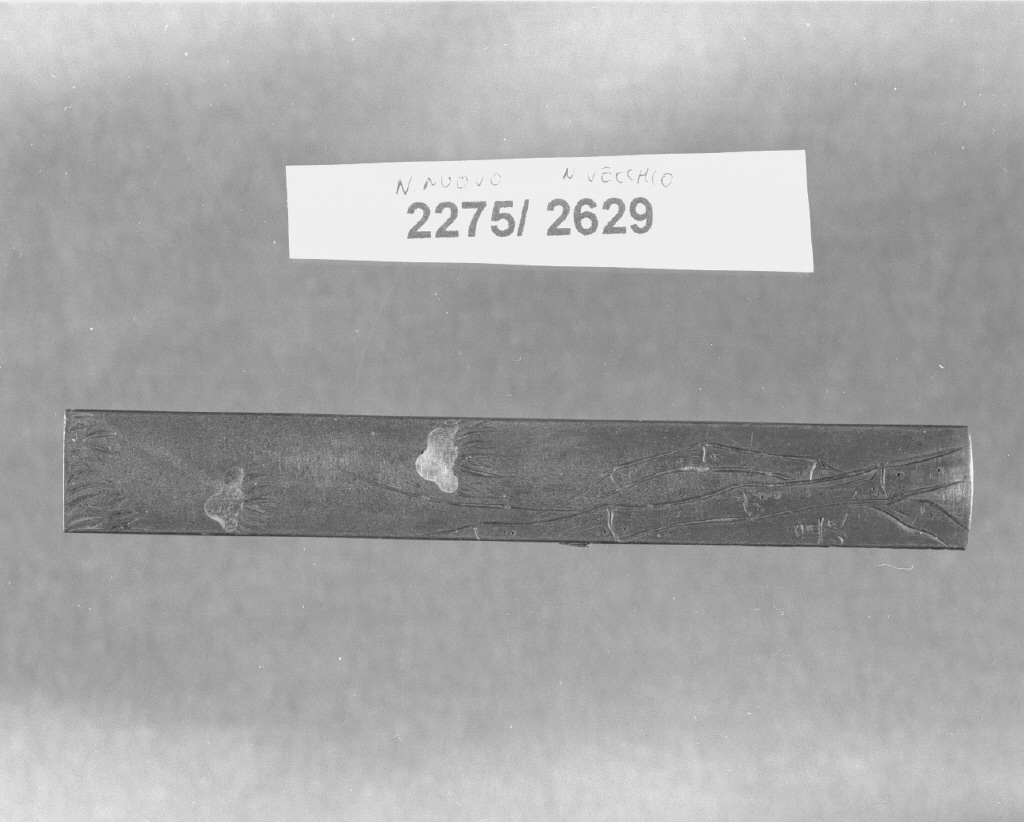 elementi decorativi (impugnatura di arma bianca, opera isolata) di Naotsugu (secc. XVI/ XIX)