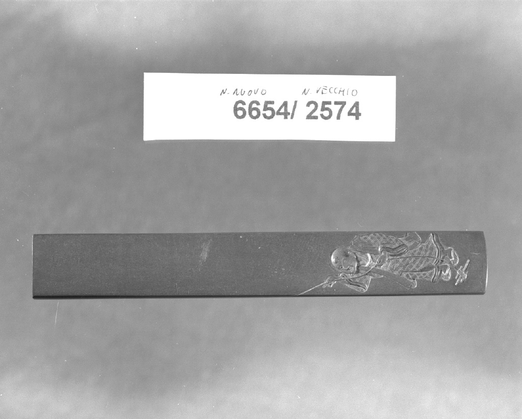 elementi decorativi (impugnatura di arma bianca, opera isolata) di Haruyoshi (secc. XVI/ XIX)