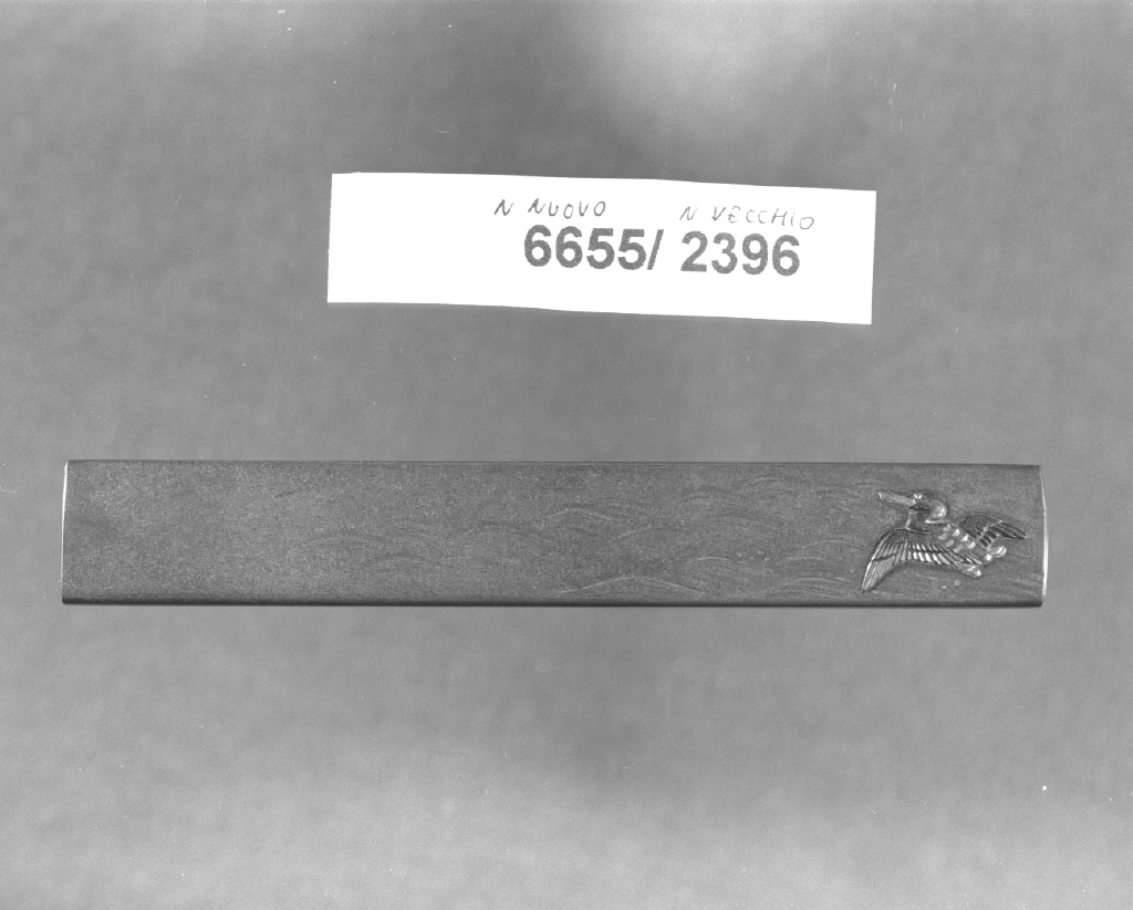 elementi decorativi (impugnatura di arma bianca, opera isolata) di Ikkin (secc. XVI/ XIX)