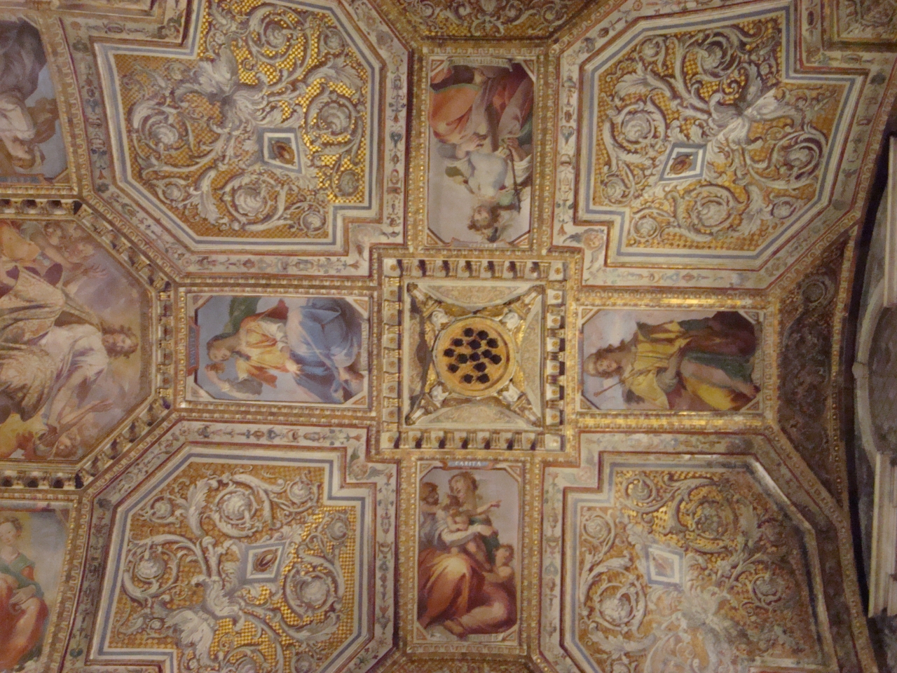 Cristo in gloria, virtù, figure allegoriche, angeli (dipinto) di Barbatelli Bernardino detto Poccetti (sec. XVII)