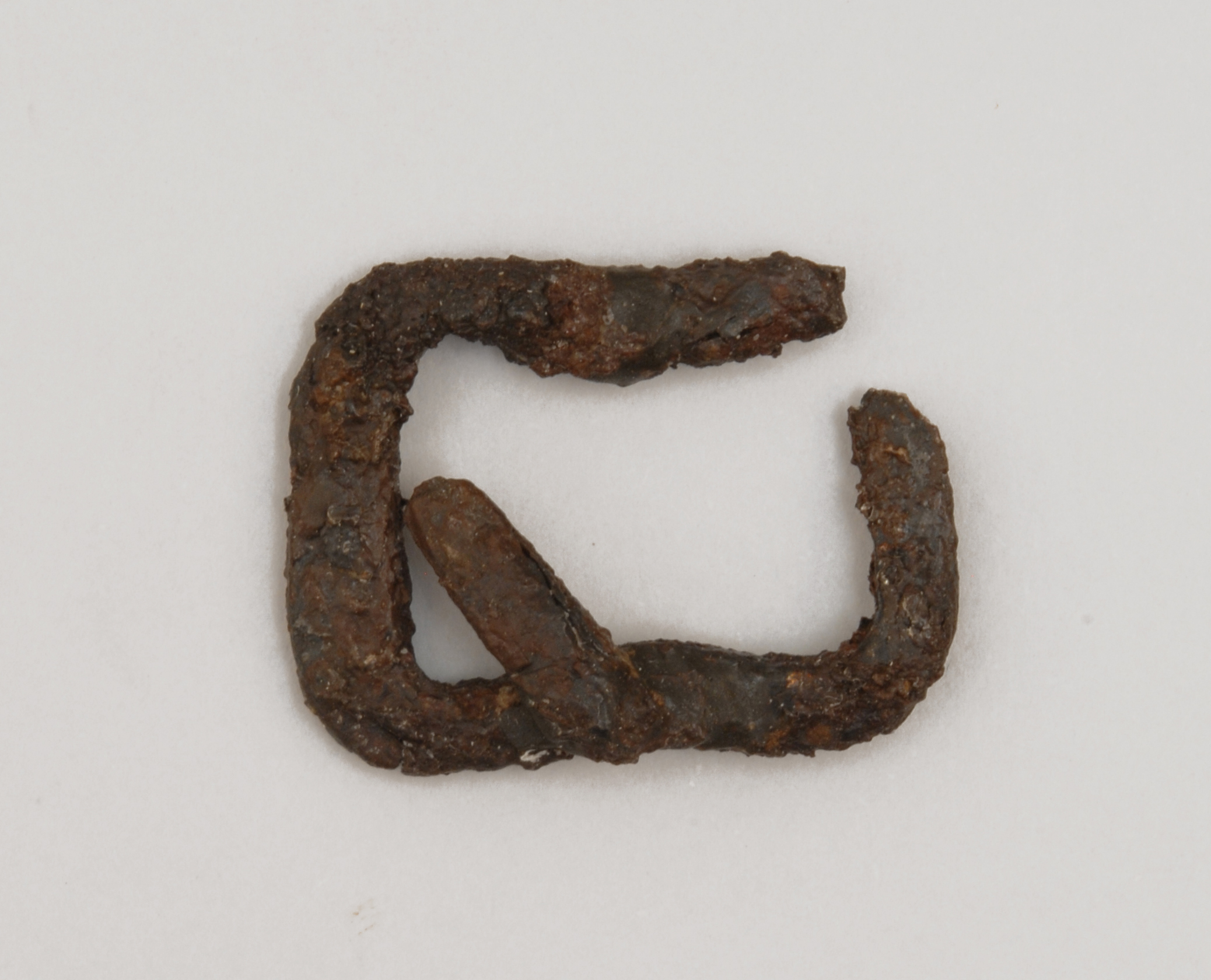 fibbia di cintura - ambito romano-barbarico (sec. VII d.C)