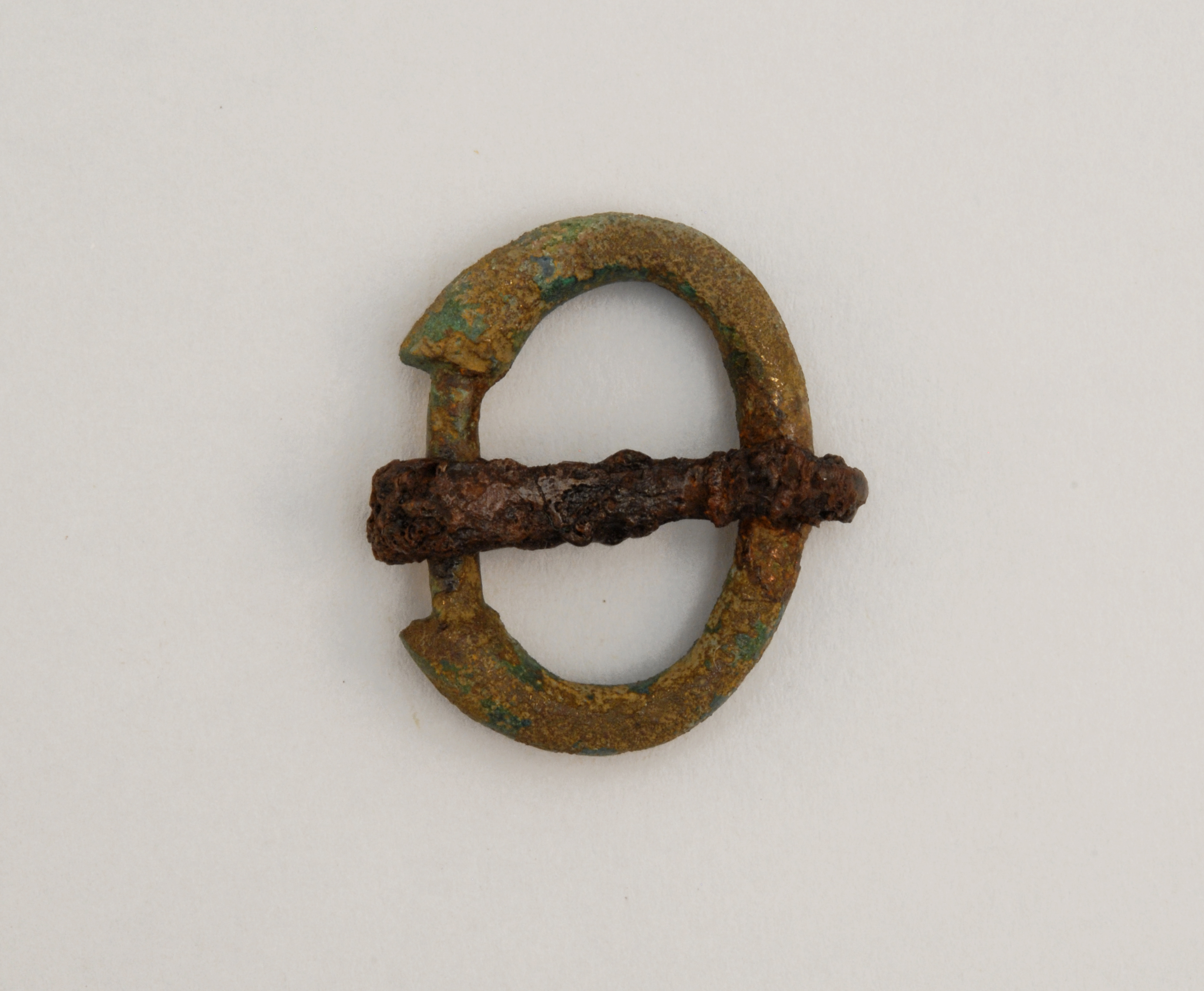 fibbia di cintura - produzione locale (sec. VII d.C)