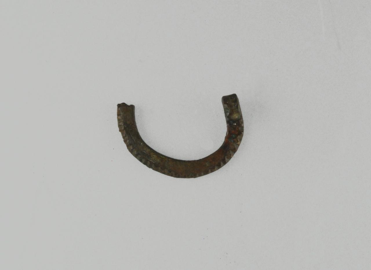 fibula, ad anello - ambito longobardo (fine /inizi sec.VI- VII d.C)