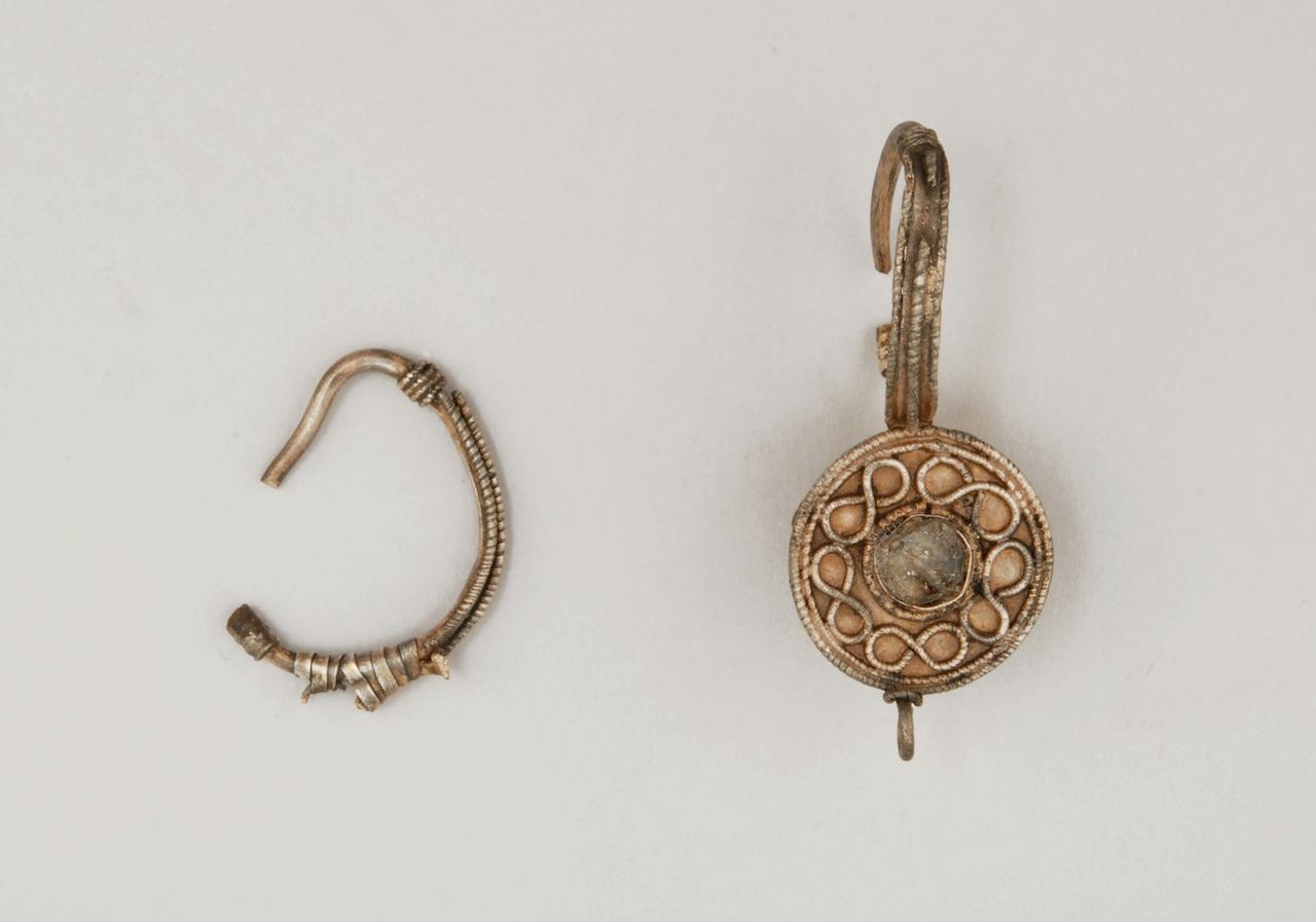 orecchino, a cestello, Possenti, Gruppo II - ambito longobardo (prima metà sec. VII d.C)