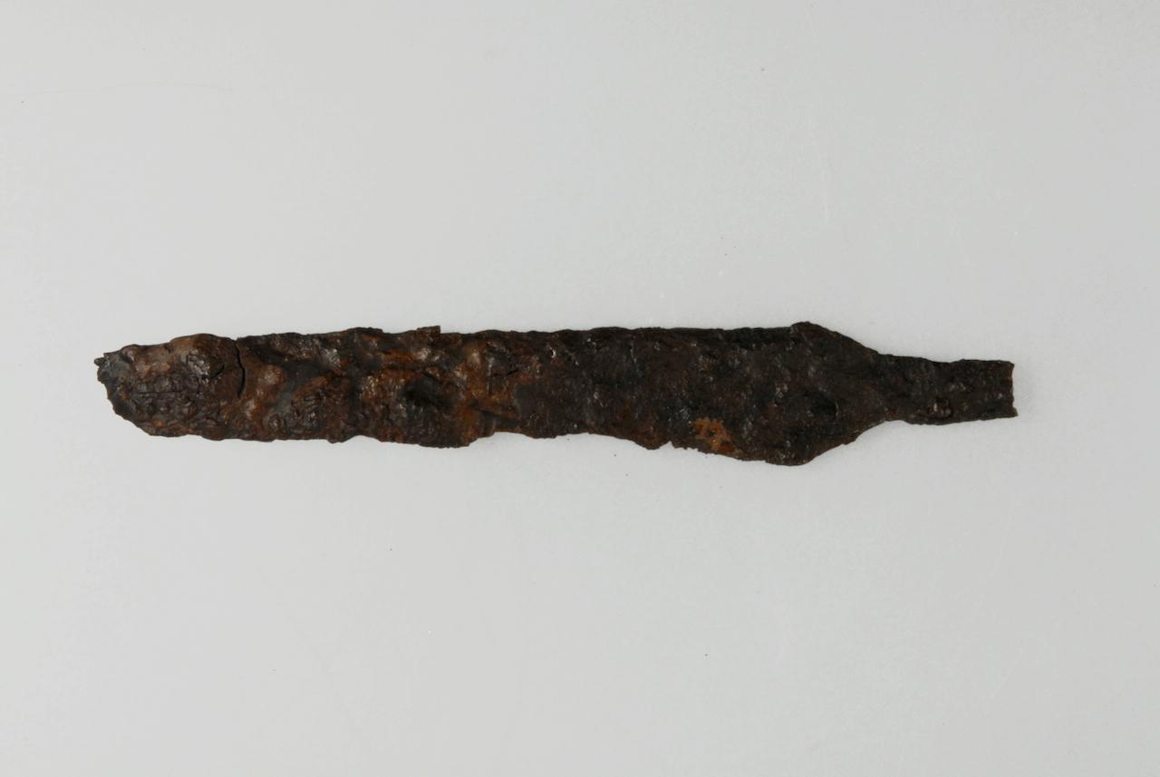 coltello - ambito longobardo (prima metà sec. VII d.C)