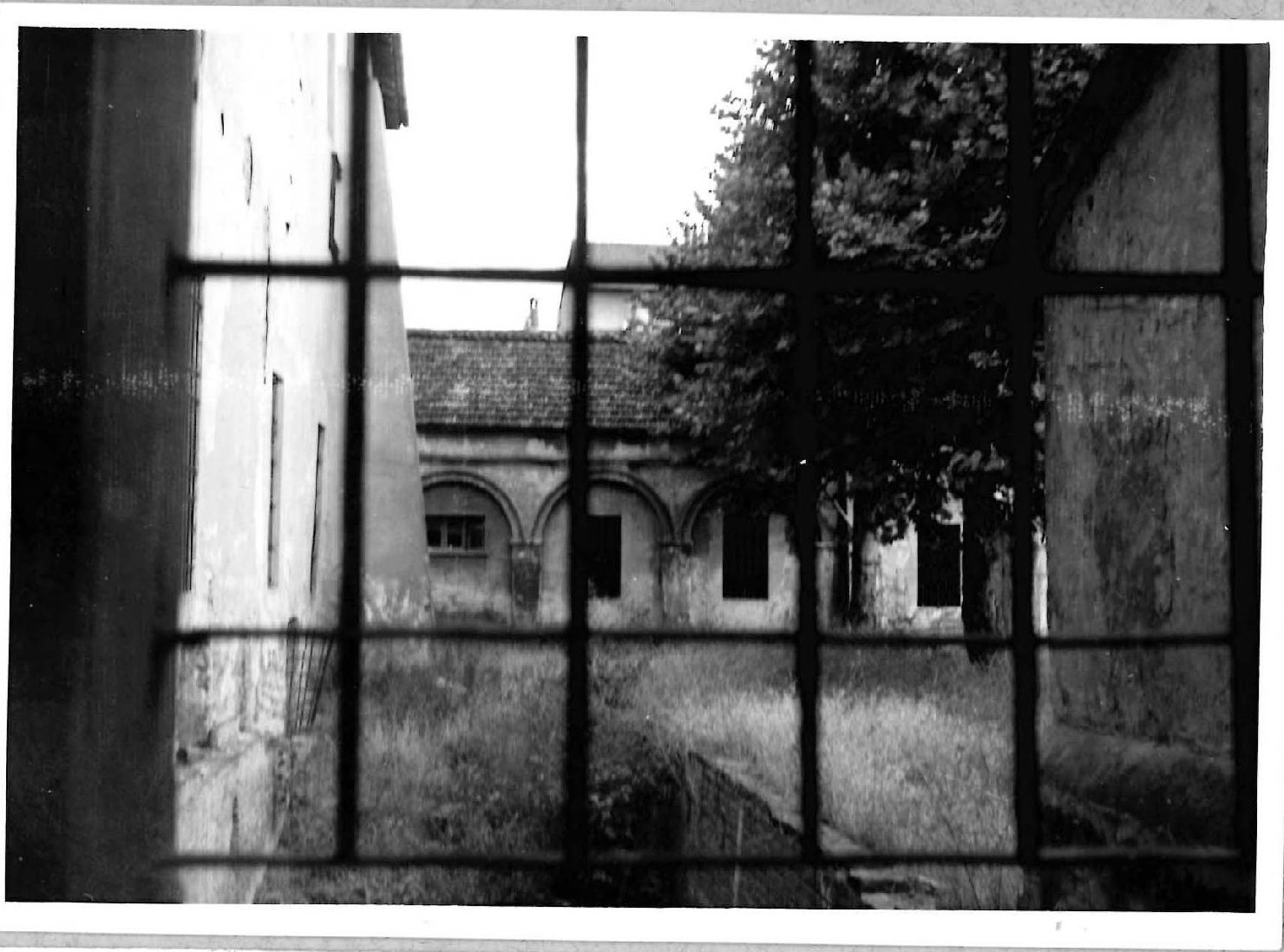 Architettura - Cremona - ex monastero di Santa Chiara - ex caserma Sagramoso (positivo) di Anonimo (seconda metà XX)