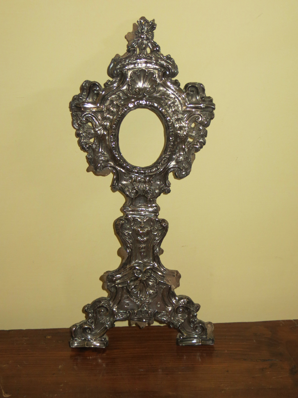 soggetto non rilevabile (reliquiario - a ostensorio) - bottega marchigiana (sec. XVIII)