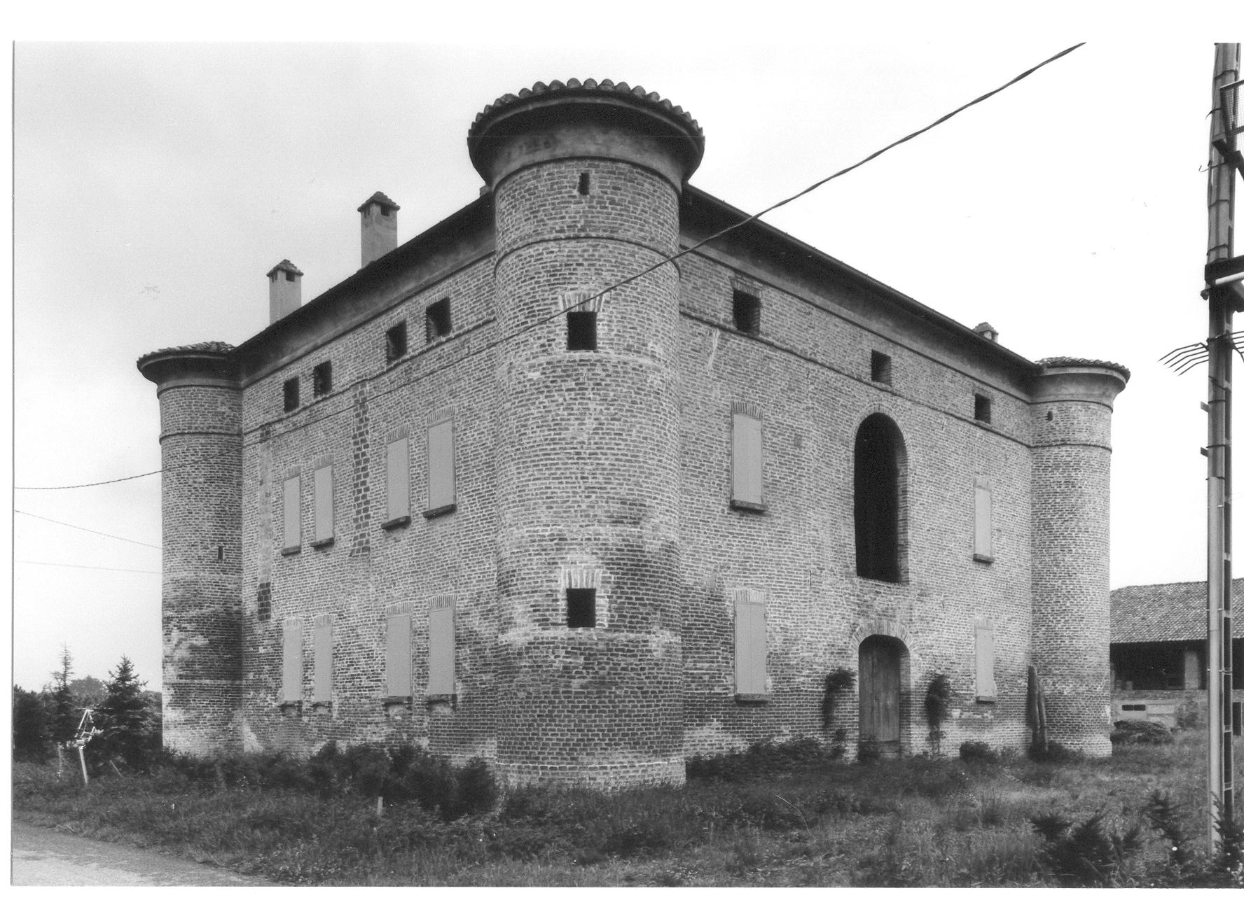 Palazzo delle Quattro Torri (palazzo) - Terre del Reno (FE)  (XVI)