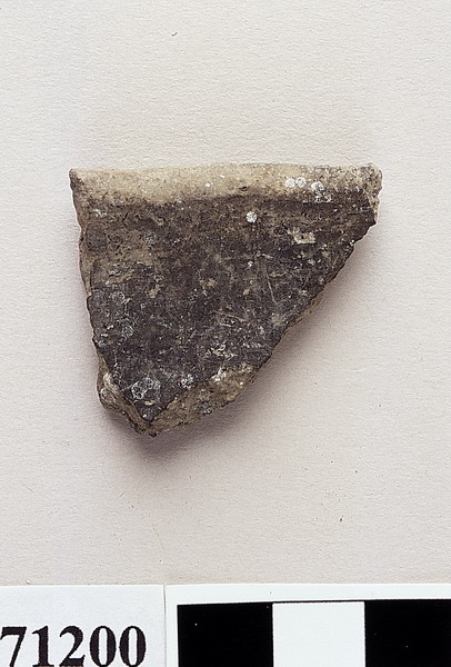 orlo di ciotola carenata - età del Bronzo medio 2/protoappenninico (sec. XV a.C)