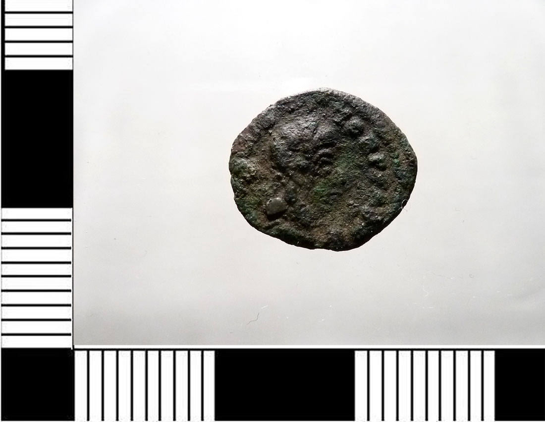 moneta - AE4 (Età di Flavio Vittore)