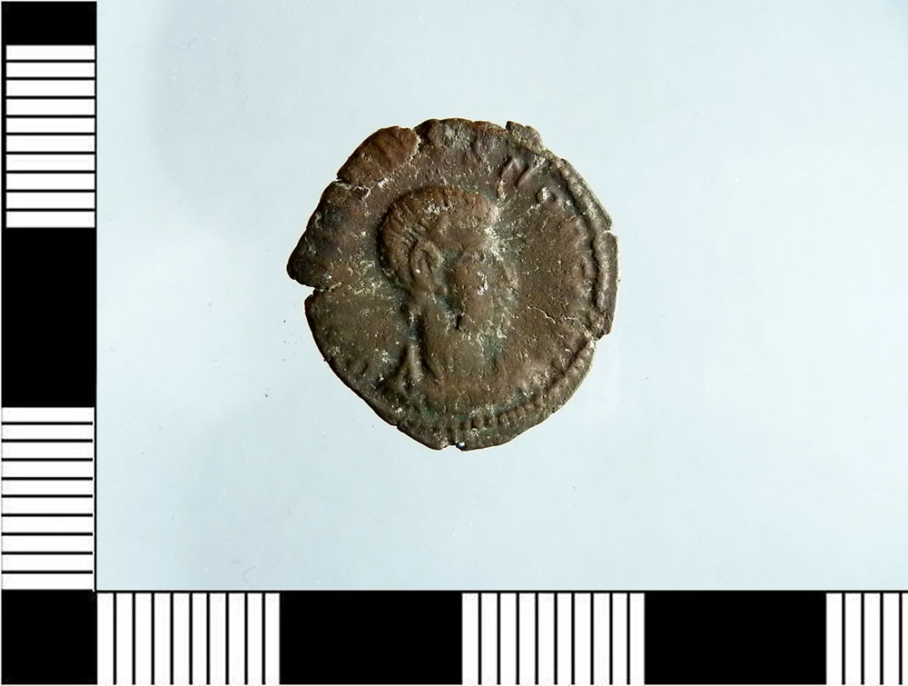 moneta - AE4 (Età di Costanzo II)