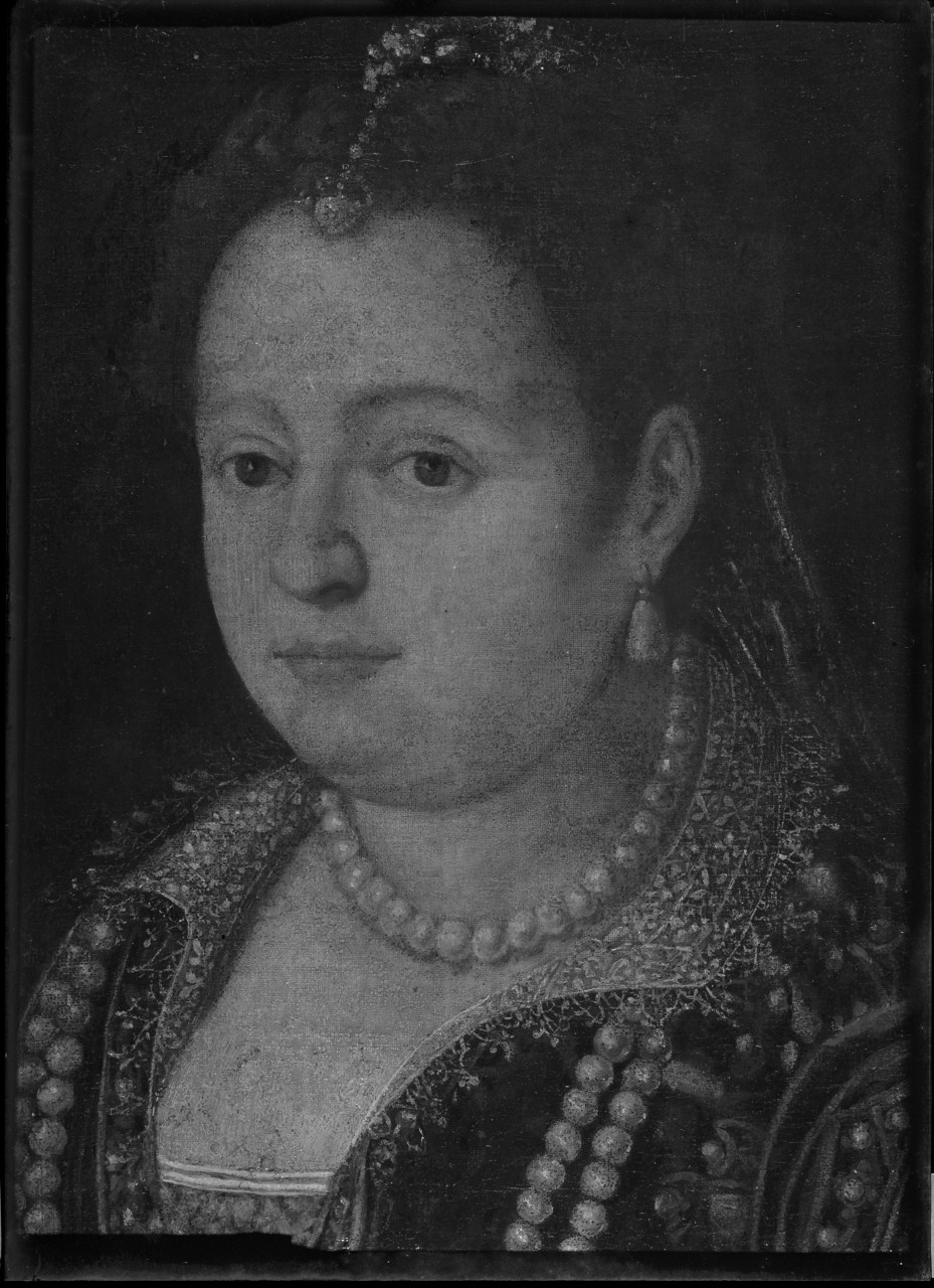 Ritratto di Bianca Capello; dettaglio del mezzo busto; dipinto su tela (negativo) di Allori Alessandro (maniera), Vermehren, Augusto (XX)