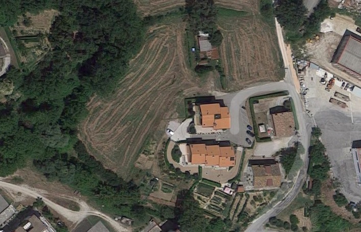 area ad uso funerario, necropoli - Comunanza (AP)  (Eta' romana)