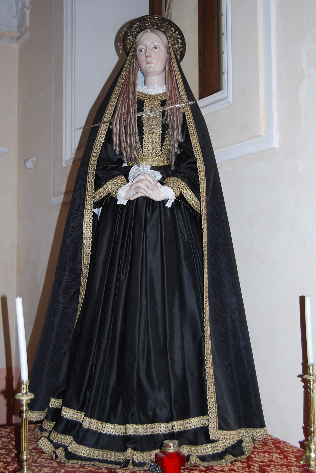 Madonna Addolorata, Madonna (statua) - bottega campana (inizio sec. XVIII)