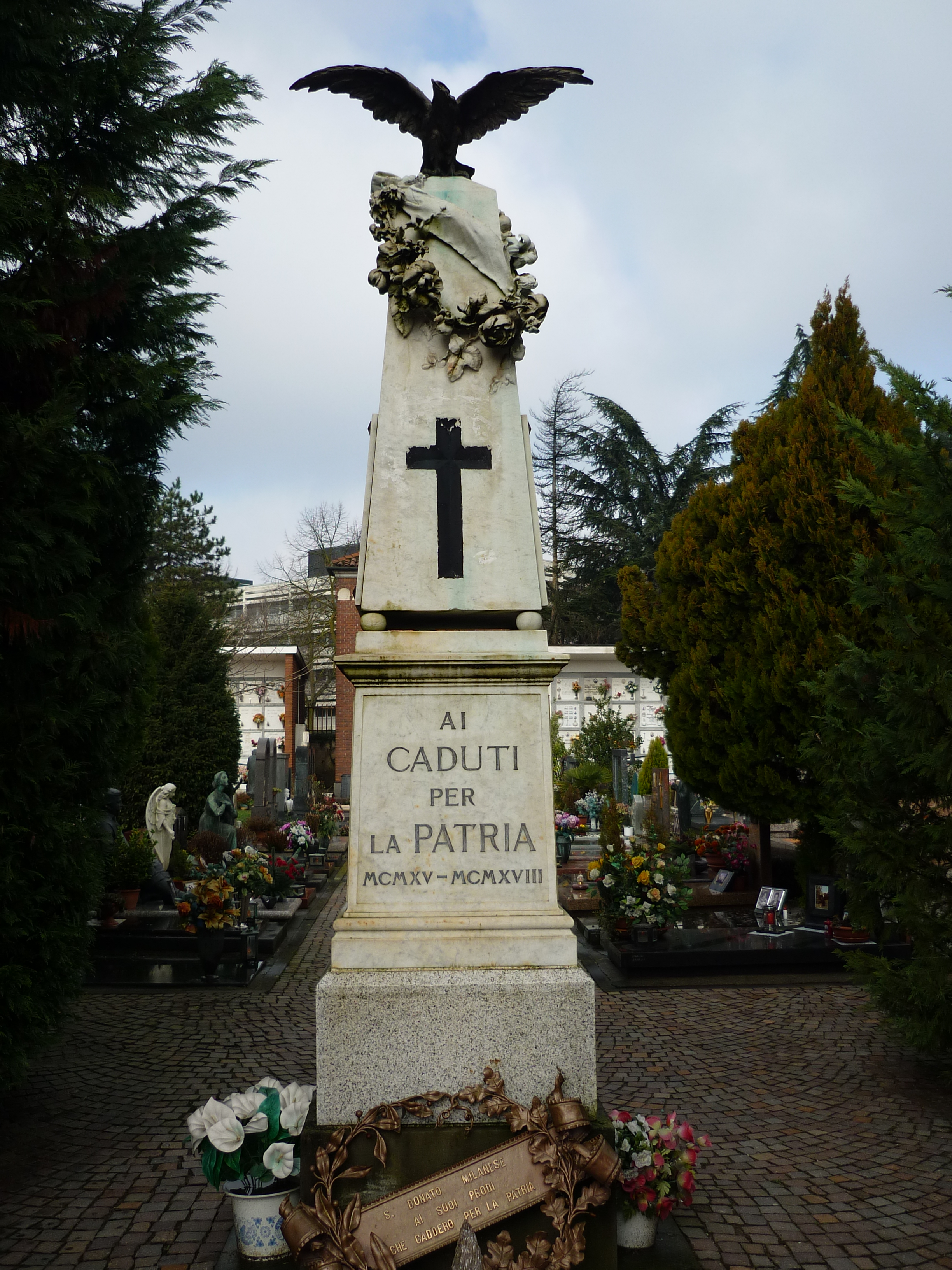 allegoria della Vittoria come aquila (monumento ai caduti - ad obelisco, opera isolata) - ambito italiano (sec. XX)