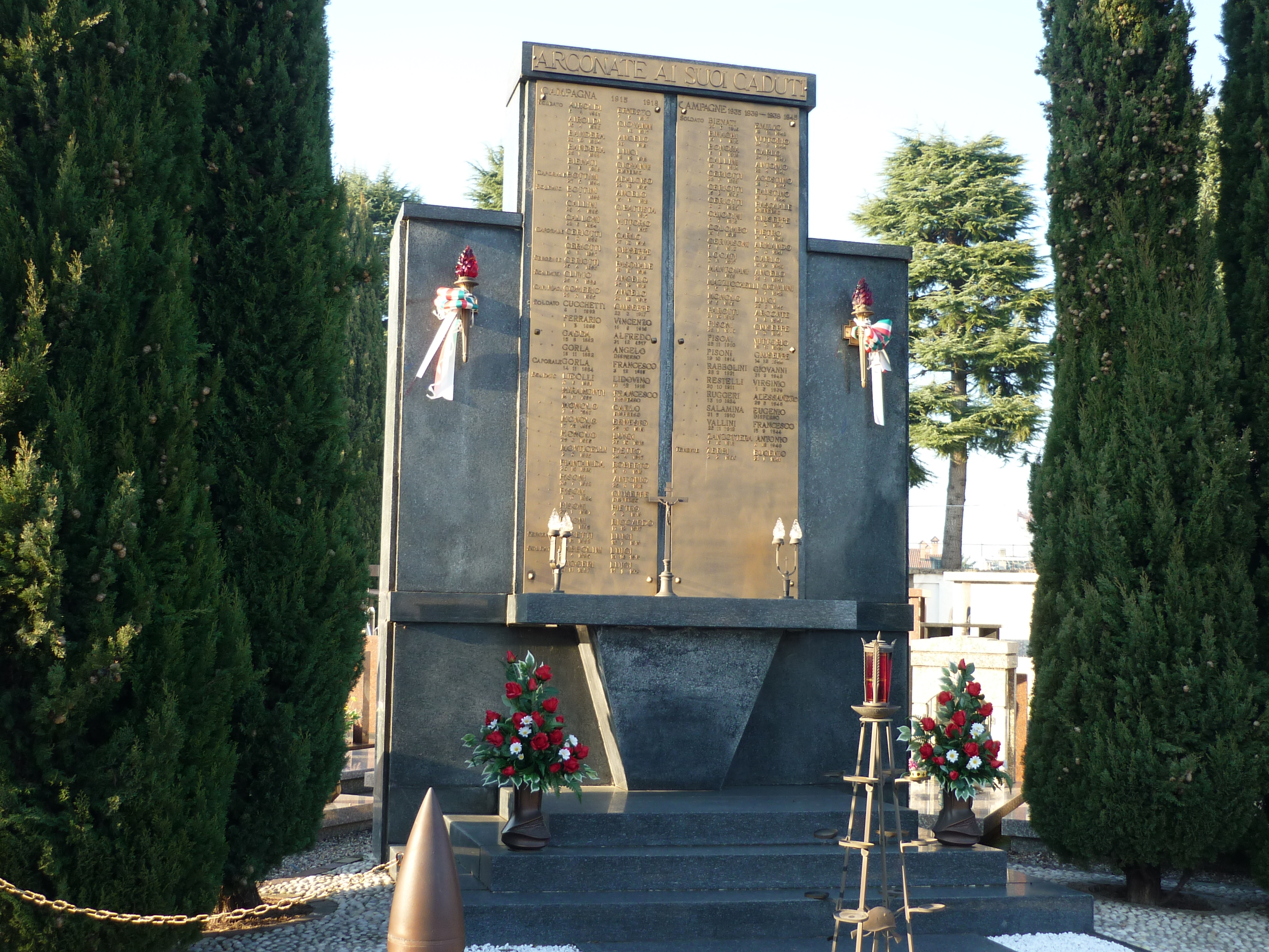 monumento ai caduti - a stele, opera isolata - ambito italiano (sec. XX)