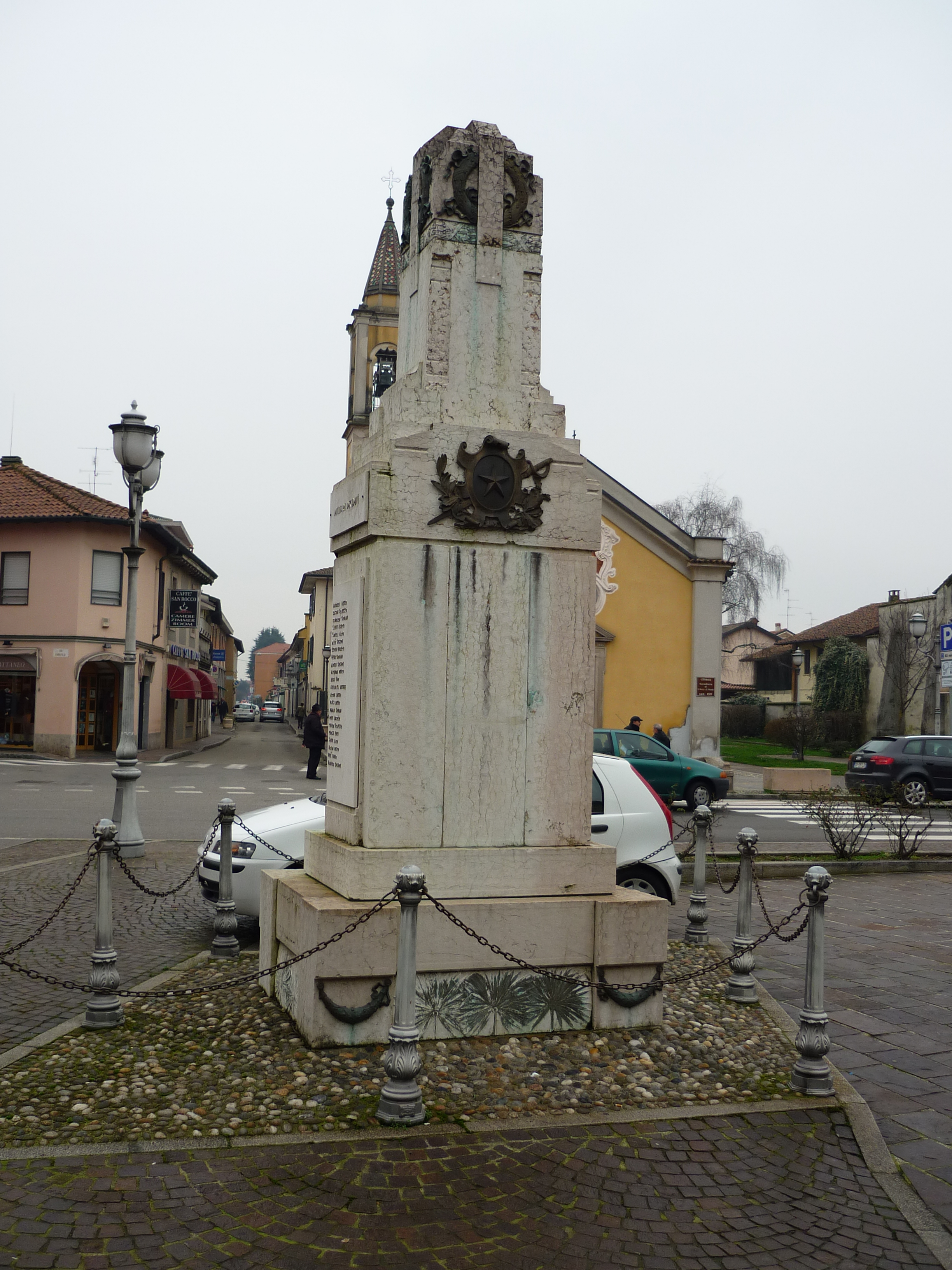 figura femminile (monumento ai caduti - a cippo, opera isolata) - ambito italiano (sec. XX)