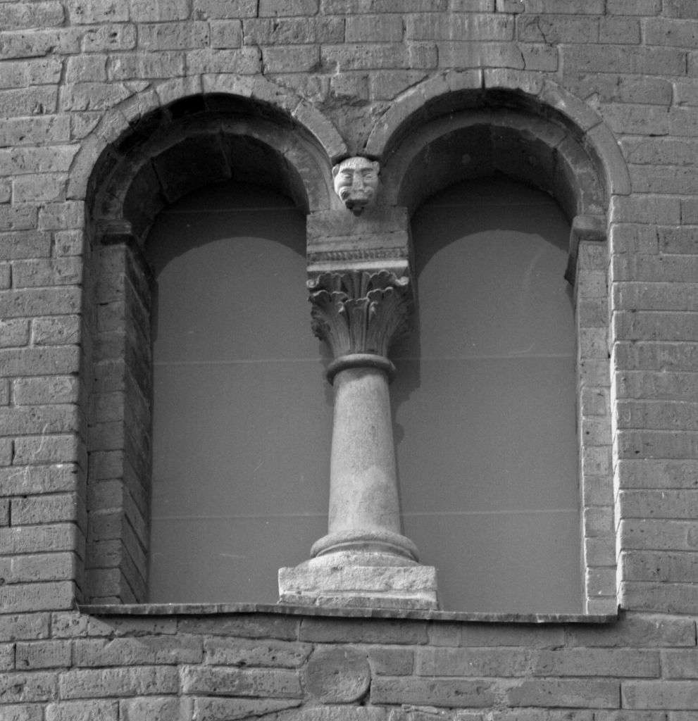 colonna - ambito Italia settentrionale (sec. VIII)