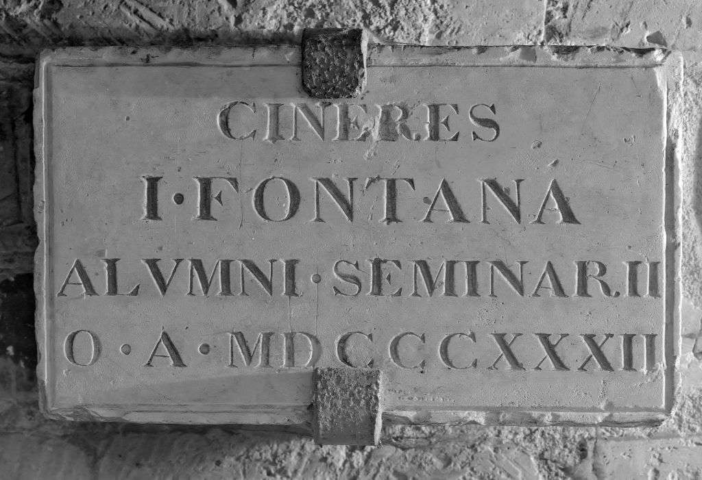 lapide commemorativa - manifattura emiliana (sec. XIX)