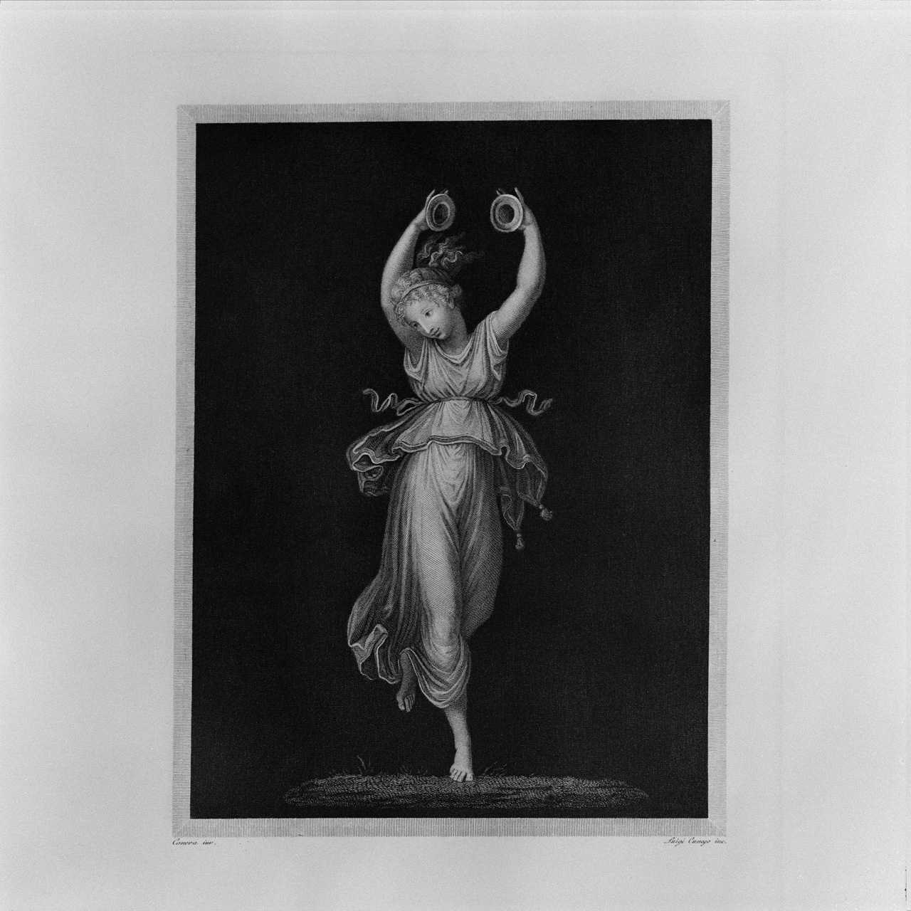 Danzatrice con cembali (stampa) di Cunego Luigi (sec. XX)