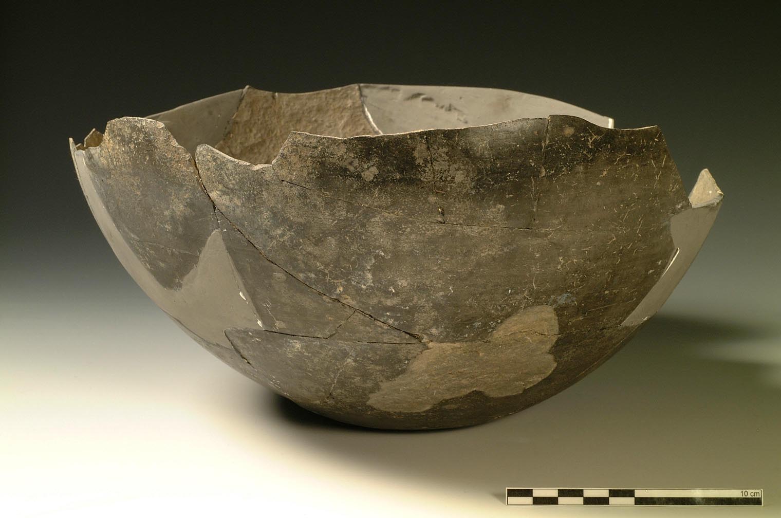 cratere a colonnette (primo quarto VI sec. a.C)