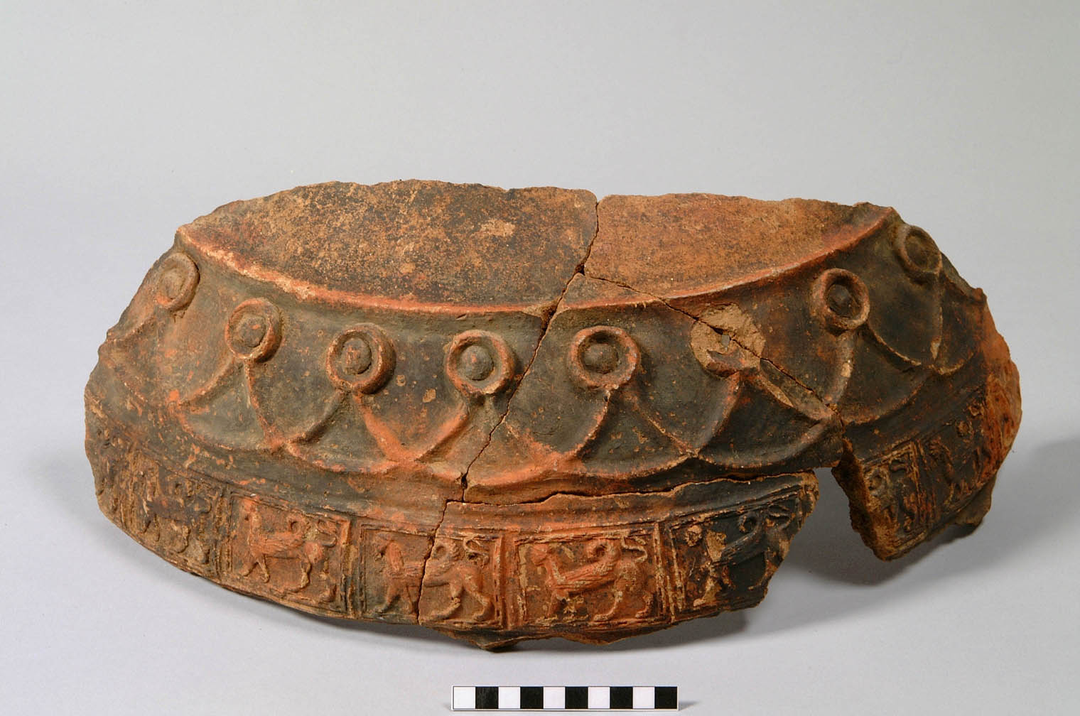 pithos/ frammento (fine/ primo quarto VII sec. a.C./ VI sec. a.C)