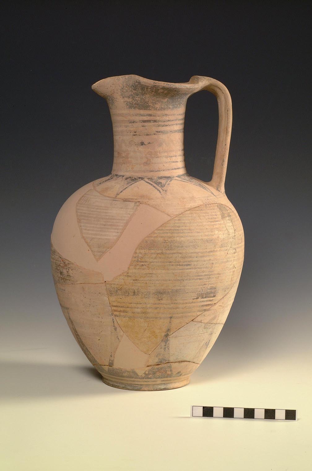 oinochoe (prima metà VII sec. a.C)