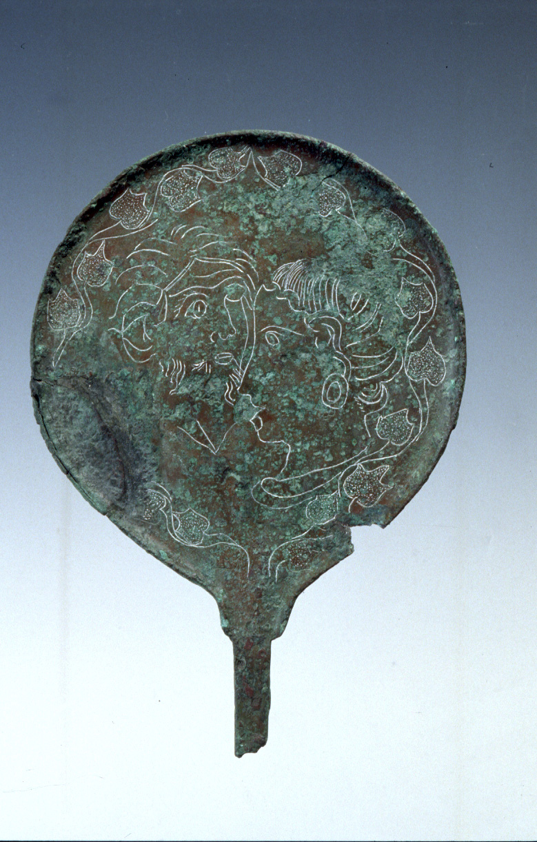 specchio inciso (III sec. a.C./ II sec. a.C)