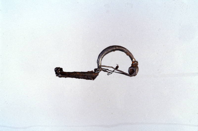 fibula ad arco semplice (IV sec. a.C)