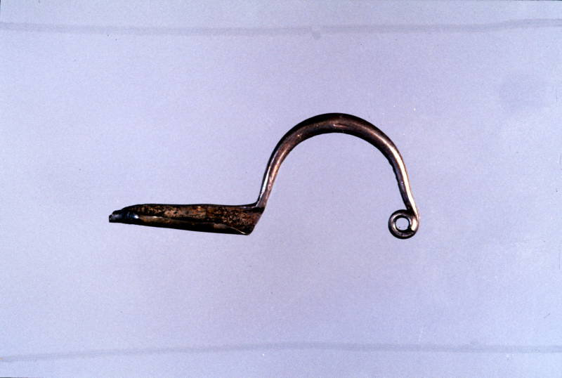 fibula ad arco semplice (IX sec. a.C)