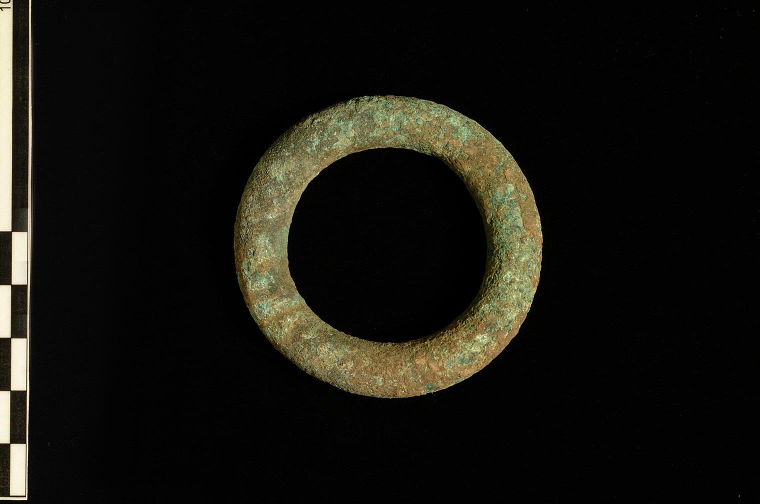 anello (VII sec. a.C)