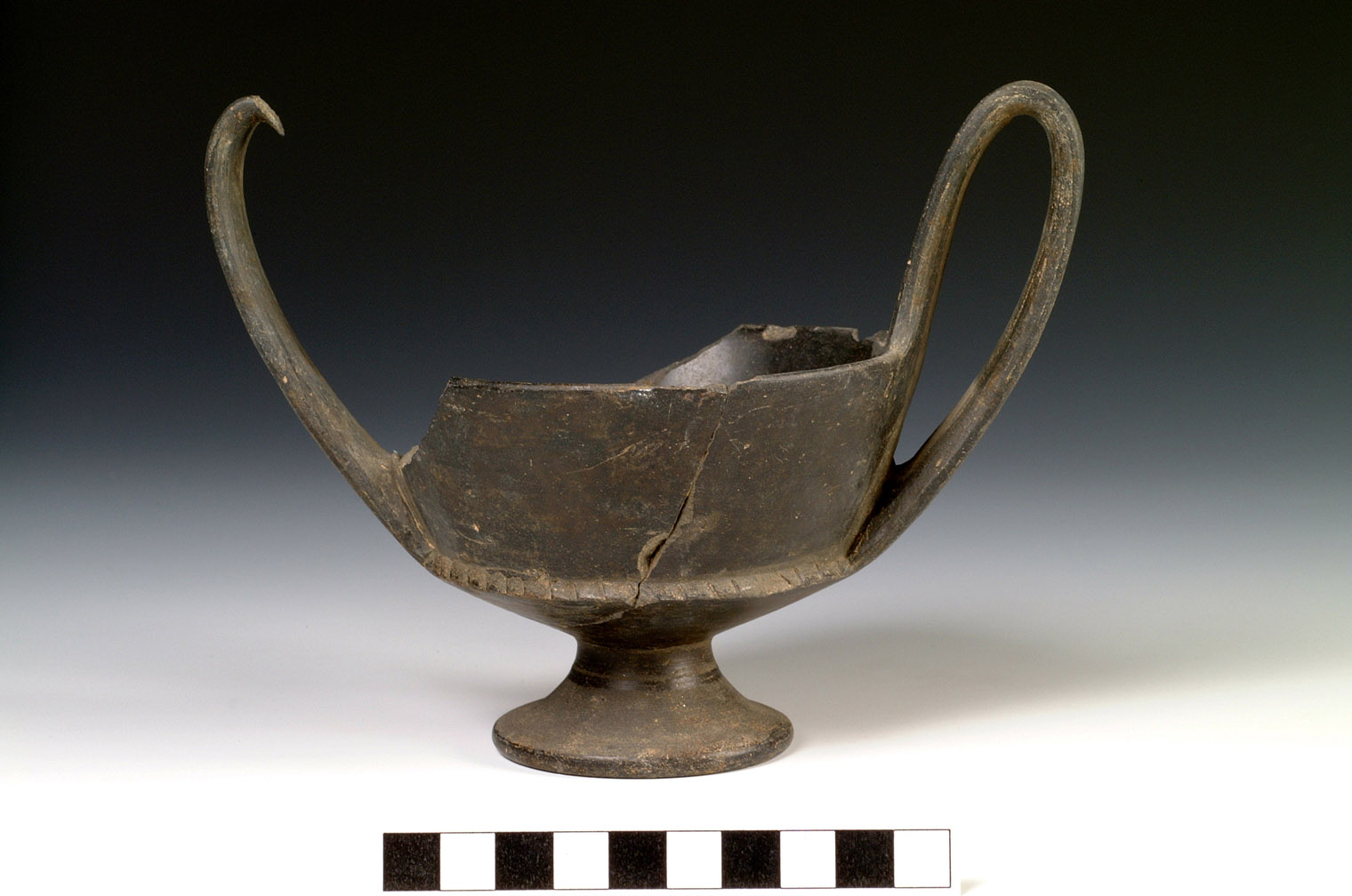 kantharos (ultimo quarto/ metà VII sec. a.C./ VI sec. a.C)