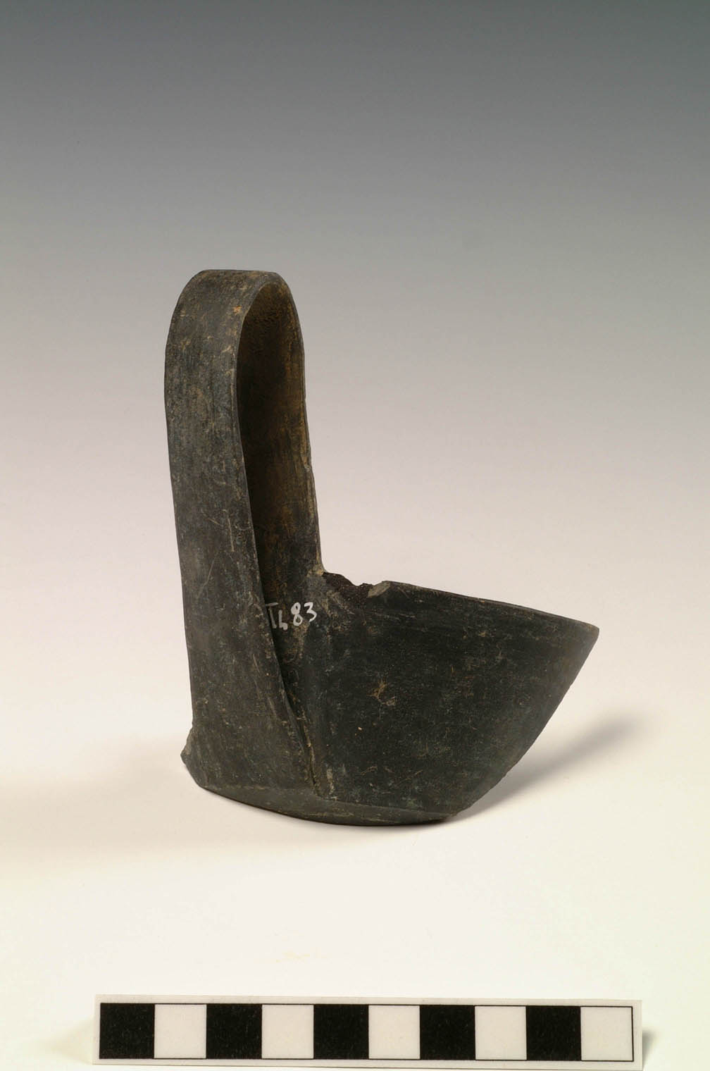 kantharos/ frammento (seconda metà VI sec. a.C)