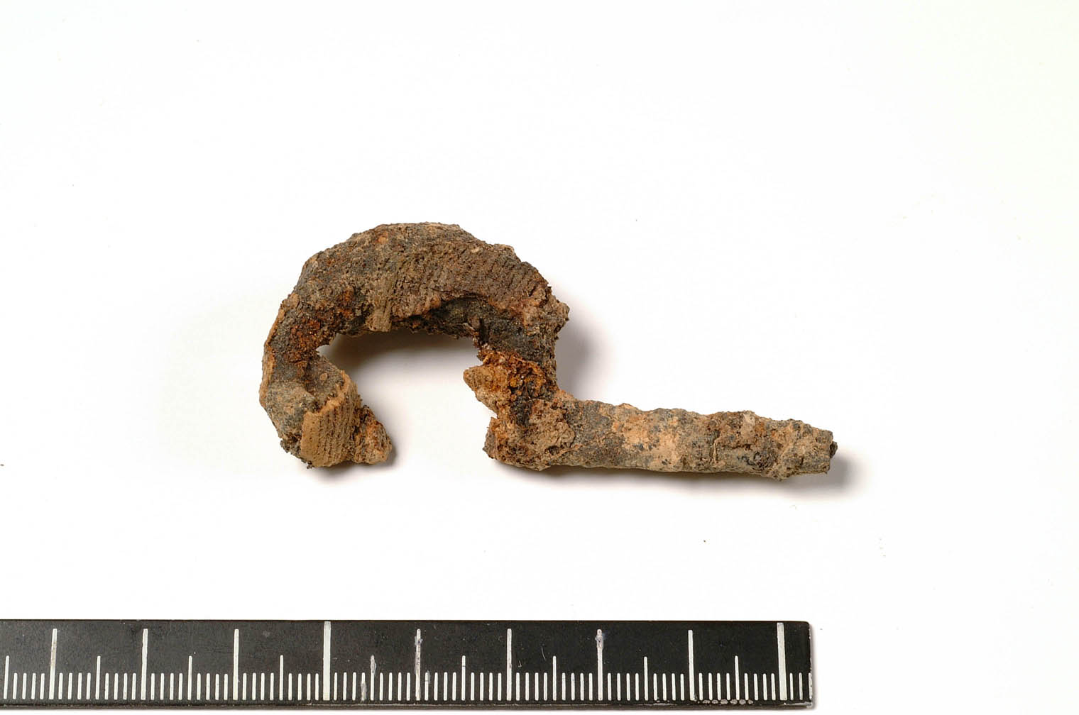 fibula ad arco ingrossato (seconda metà VII sec. a.C)