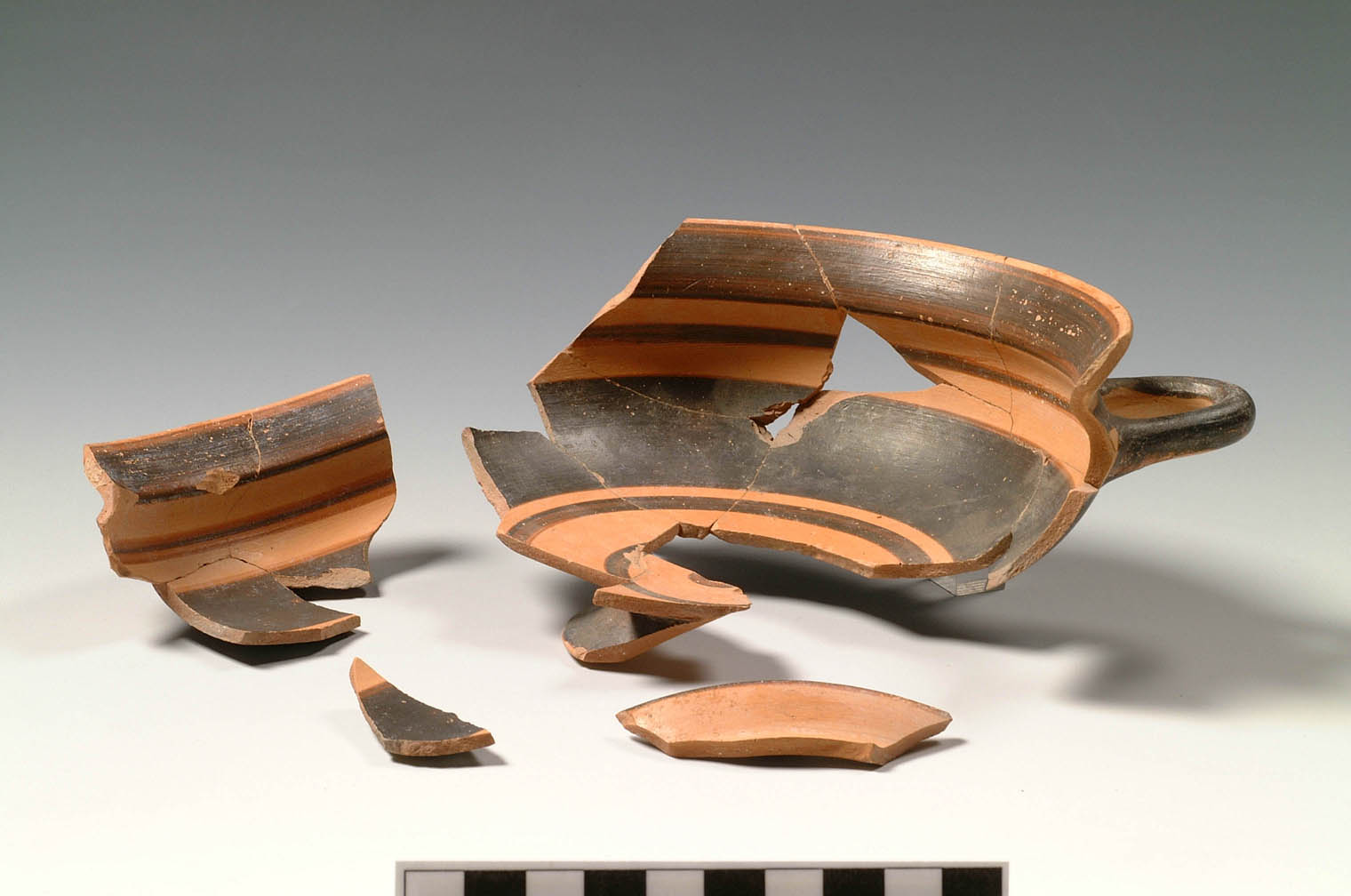 coppa (prima metà VI sec. a.C)