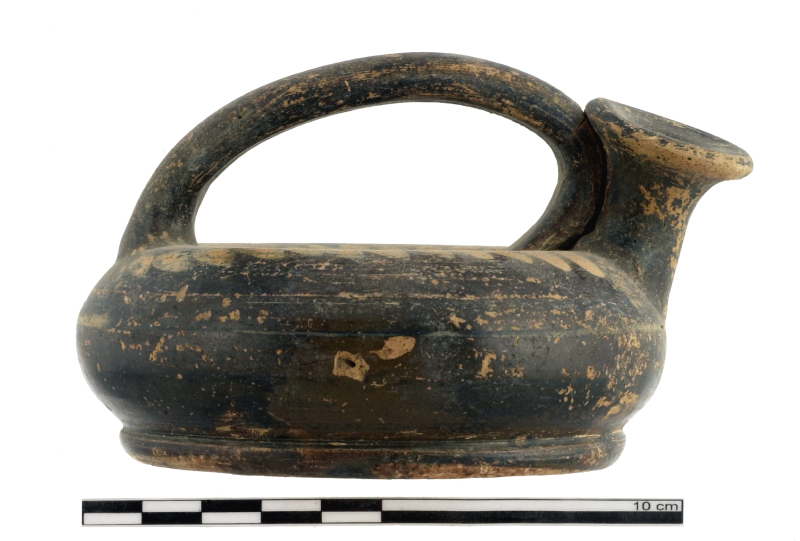 askos anulare (seconda metà IV sec. a.C)