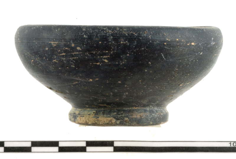 coppetta miniaturistica (seconda metà IV sec. a.C)