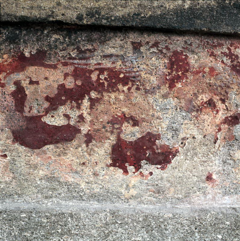 sarcofago con coperchio (seconda metà IV sec. a.C)