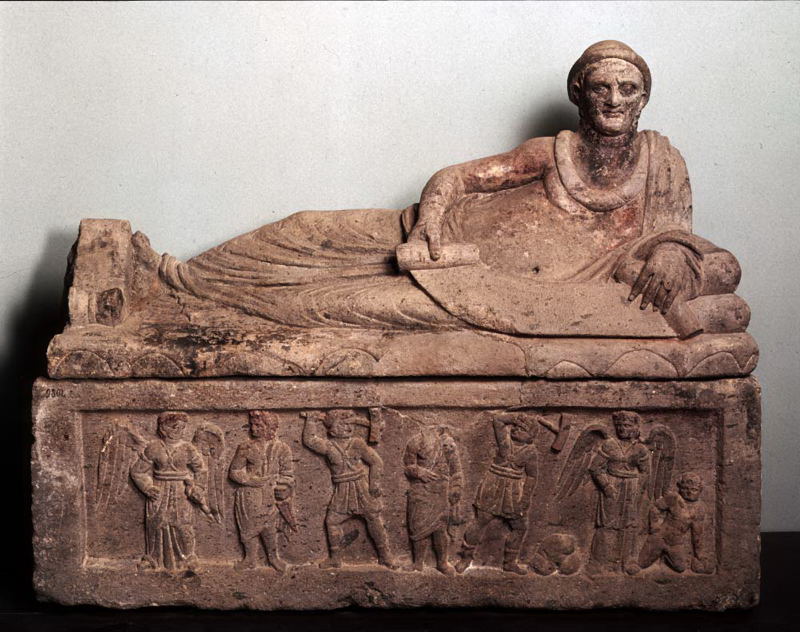 sarcofago con coperchio (secondo quarto III sec. a.C)