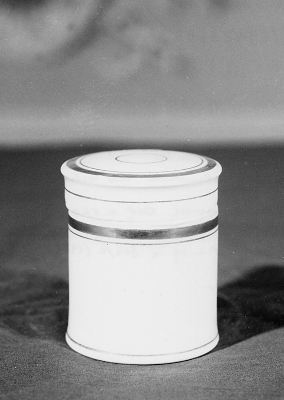 scatola - manifattura di Doccia (seconda metà sec. XIX)