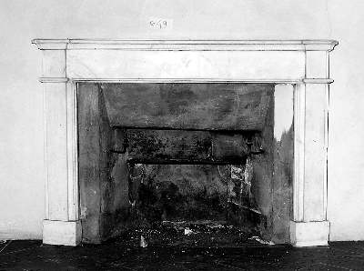 mostra di camino - produzione toscana (fine/ inizio secc. XVIII/ XIX)