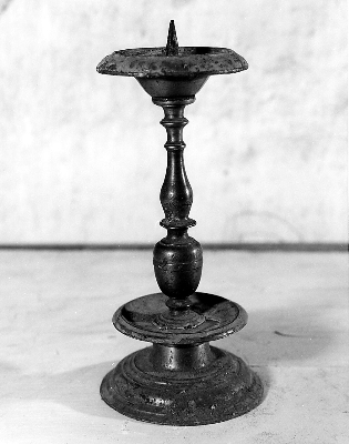 candeliere, serie - bottega toscana (sec. XIX)