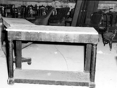 console - bottega toscana (sec. XIX)